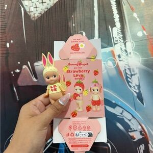 Sonny Angel Strawberry Loves Series - Rabbit